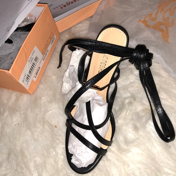 S A L E ‼️Beautiful gold heeled strapped shoe! - Picture 6 of 6